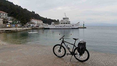 Dvodnevno bicikliranje po otoku Hvaru