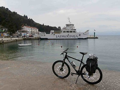 Dvodnevno bicikliranje po otoku Hvaru