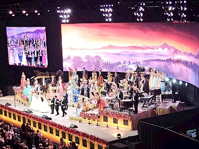André Rieu očarao Zagreb: Spektakl glazbe, plesa  u Areni