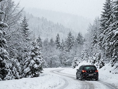 SNIJEG ZABJELIO GORJE
