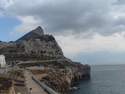 GIBRALTAR – NEPOKOLEBLJIVI ČUVAR MORSKOG PROLAZA