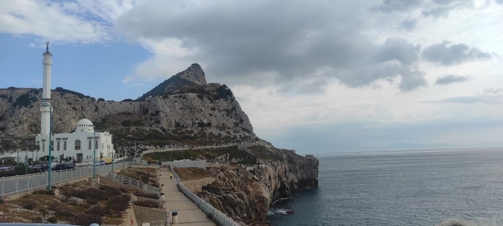 GIBRALTAR – NEPOKOLEBLJIVI ČUVAR MORSKOG PROLAZA